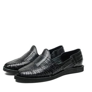 Gorgeous Chamula black handmade leather sandals